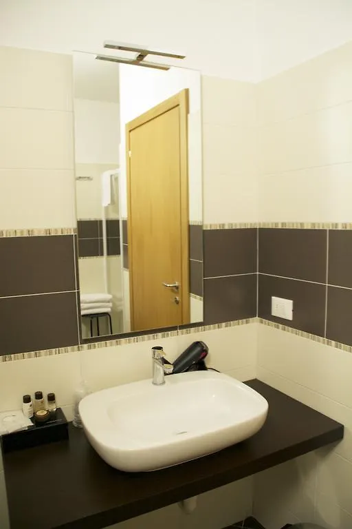 B&B Silvia Verona Bed & Breakfast
